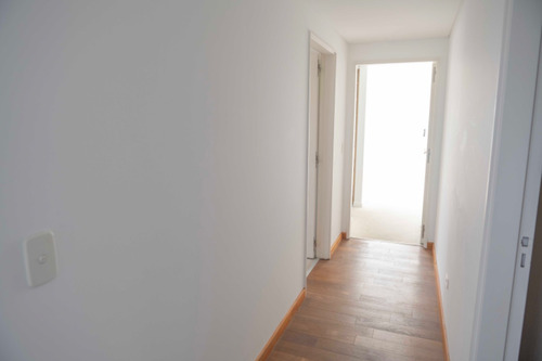 Venta 3 Amb Zencity Puerto Madero , Piso Alto, Refaccionado A 4 Amb. Vista Despejada, Super Luminoso