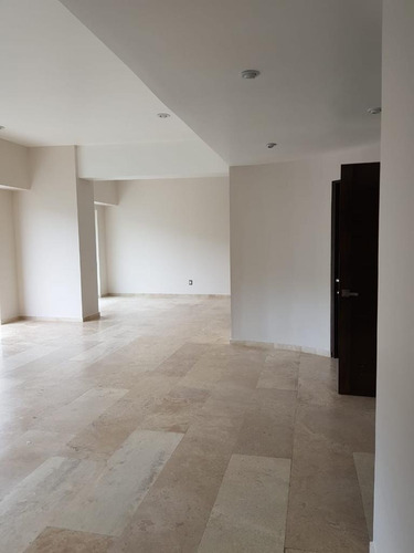 Imagen 17 de 30 de Urge Se Remata Finestre Lomas Country En Venta