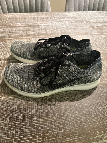 Zapatillas Nike Free Flyknit Gris Hombre Talle 10.5 Us (Usado)
