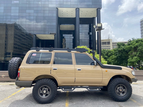 Toyota Burbuja