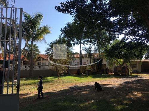 Linda Chácara Para Venda No Jardim Das Palmeiras, Zona Leste, Condominio Preservare, Terreno Com 2.000 M2 E 600 M2 De Area Construída, Lazer, Salao De Festas E Piscina. - Ch00013 - 32769236