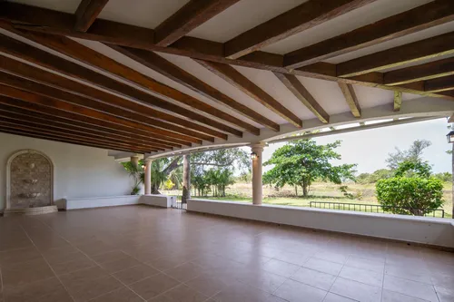 Casa En Venta Y Renta En Pok Ta Pok, Zona Hotelera, Cancún