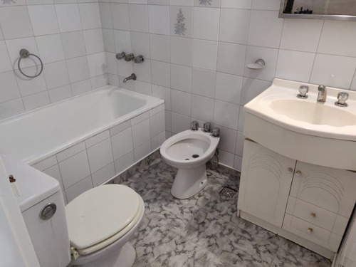 Imagen 4 de 6 de Departamento 1er Piso, 2 Ambientes, Hurlingham