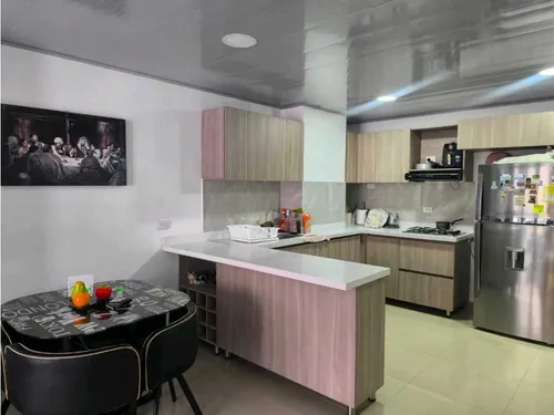 Vendo Apartamento Recién Construido Segundo Piso En El Barrio Cabañas.
