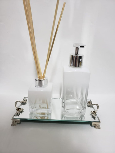Imagem 3 de 7 de Kit Lavabo Frasco Square Degrade Branco +bandeija Espelhada