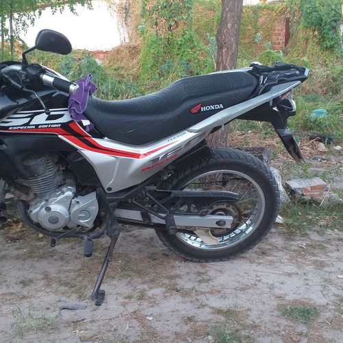 Imagem 5 de 7 de Honda Bros