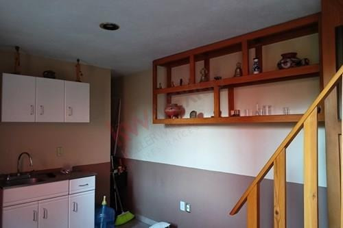 Imagen 9 de 17 de Terreno Bardeado En Real Del Valle, Con Pequeño Departamento Al Fondo.