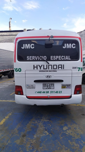 Imagen 2 de 7 de Hyundai County Modelo 2013