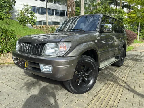 Toyota Prado VX 3.4 MT 4x4
