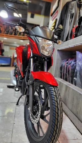 Honda Cb Twister 125. Tamburrino Motos