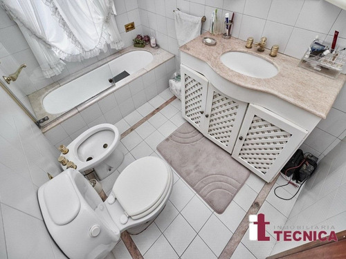 Imagen 11 de 17 de Casa En Venta En Ramos Mejía Centro