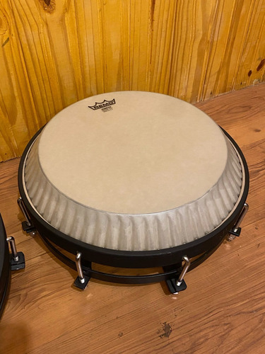Congas Compactas Marcatto C/ Peles Remo 10,5/11 - Usado (Usado)