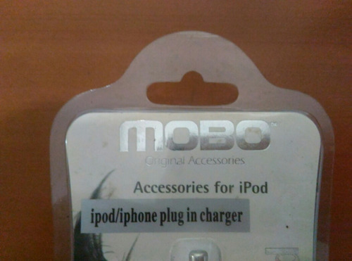 Cargador iPod Para Carro Marca Mobo Oferta