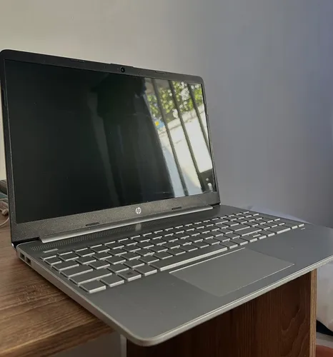 Computador Portátil Hp Intel Core I3 8gb 512gb Ssd 14dq2504l (Usado)