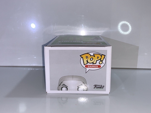 Skull Trooper -438- Glows In The Dark Walmart Funko Pop Gdl