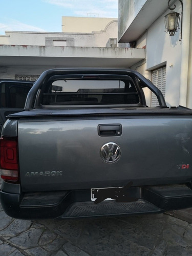 Imagen 3 de 7 de Volkswagen Amarok 2016 2.0 Cd Tdi 180cv 4x2 Dark Label