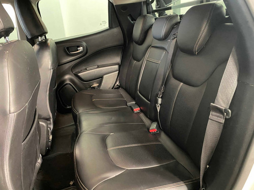 Imagem 4 de 10 de Fiat Toro 1.8 16v Evo Flex Freedom At6