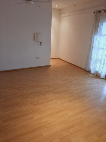 Casa En Venta En Mataderos