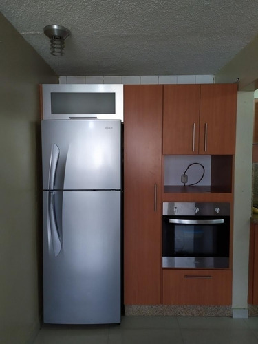 Imagen 10 de 13 de Apartamento En Venta Monteserino Cod:425102 Albert Gonzalez 04121444789 (solo Clientes)