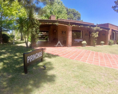 Venta Casa 3 Dormitorios Jardines De Córdoba - Punta Del Este- Ref: 224