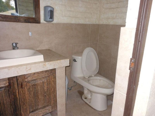 Quinta Con Terreno Excedente En Venta Al Poniente En Los Negritos, Aguascalientes