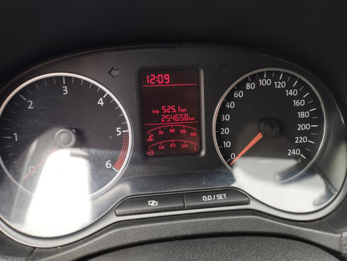 Volkswagen Amarok 2.0L TDI HIGHLINE 4X2 MT