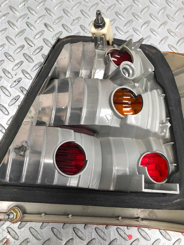 Calavera Izq Bmw 320 I Aut V6 2.2 98/2007 (Usado)