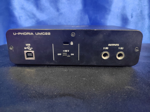 Interfaz Audio Behringer U-phoria Umc204hd (Usado)