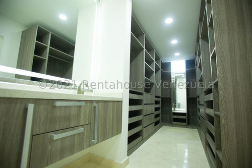 Imagen 14 de 24 de Casa En Venta En Alto Prado 22-6334 Carolina Fermoso 0424 2083128