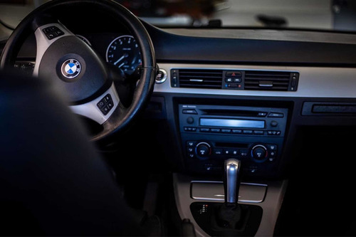 Bmw Serie 3 3.0 330i Executive Steptro. 2006