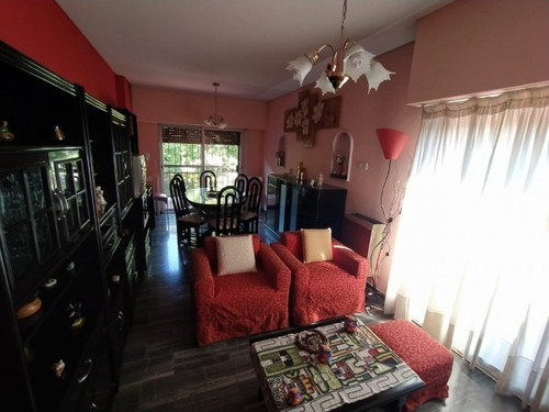 Imagen 3 de 19 de Departamento Cuatro Amb, Cochera, Baulera (villa Lugano)