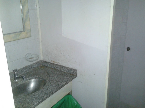 Imagen 7 de 15 de Local En Venta. 71 M2 Cub