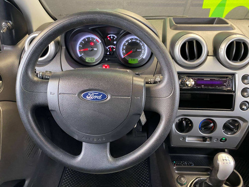 Ford Fiesta 1.6 Se Sedan 16v Flex 4p Manual