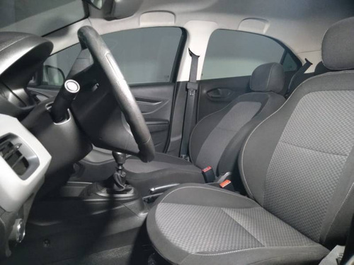 Imagem 6 de 12 de Chevrolet Onix 1.0 Joy Spe/4