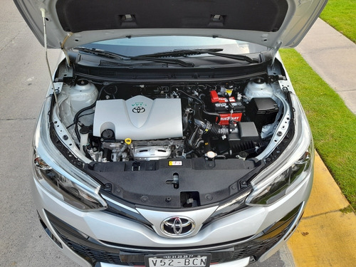 Imagen 15 de 15 de Toyota Yaris 2019 1.5 5p S At Cvt