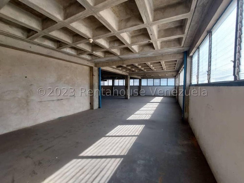 Imagen 15 de 20 de Segunda Planta Edificio En Alquiler Urb. La Lebrun Mls #23-20590