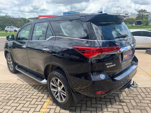 Toyota Sw4 2.8 Tdi Srx 7l 4x4 (aut)