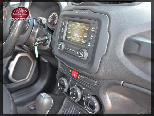 Jeep Renegade Flex Longitude Automático 1.8
