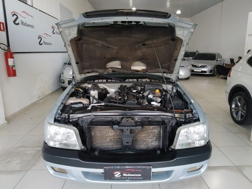 Imagem 9 de 12 de S10 2.4 Mpfi Advantage 4x2 Cd 8v Gasolina 4p Manual