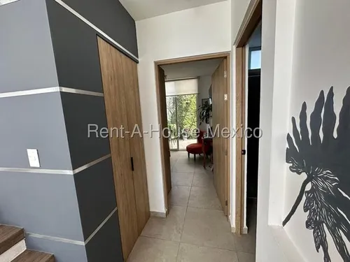 Casa En Venta En San Isidro Juriquilla, Querétaro. Sr