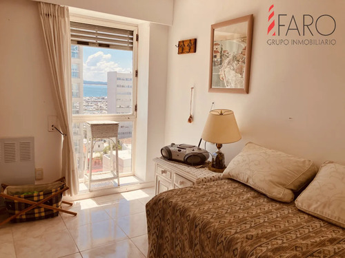 Buscas La Amplitud De Una Casa Con Las Vistas Al Mar De Un Apartamento??