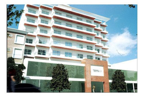 Imagen 3 de 6 de Venta Un Dormitorio A Estrenar, Con Balcón, Zona Plaza B° General Paz.