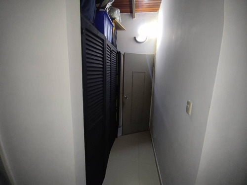 Imagen 6 de 12 de Casa En Venta En La Morita 1 Maracay // 04243385555