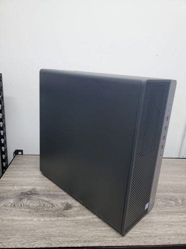 Cpu Hp Elitedesk 800 G3 Twr 16 Ram 240 Ssd T.v 2gb (Reacondicionado)