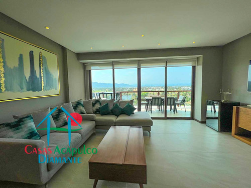 Cad La Isla Emerald F8. Terraza Con Vista A Las Áreas Comunes