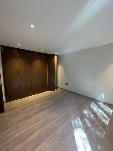 Imagen 25 de 30 de Baja De Precio Urge Bezares Remodelada 100% Preciosa Venta