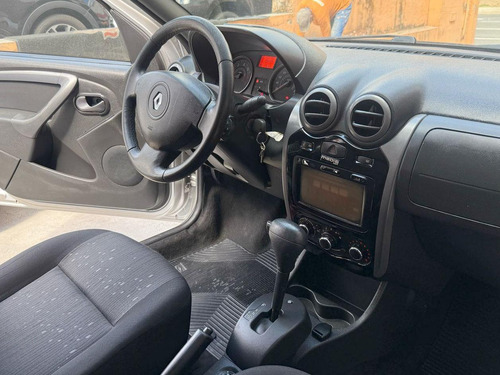 Renault Logan 1.6 EXPRESSION 16V FLEX 4P AUTOMÁTICO