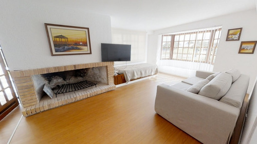 Casa En Venta A 50 Metros De La Playa- Ref: 1437