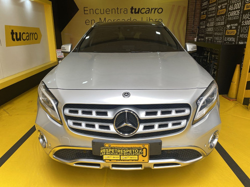 Imagen 13 de 25 de Mercedes Benz Clase Gla 200 Urban 1.6