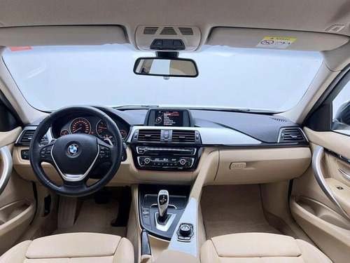 BMW Serie 3 320i 2.0 16v Turbo Active Flex 4p Automatico